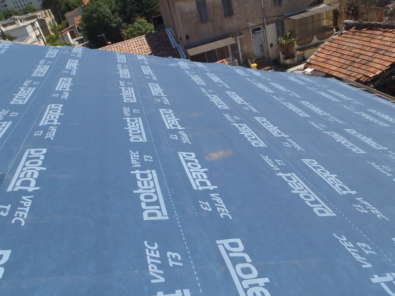 Pose d'ecran sous toiture à St Cyr